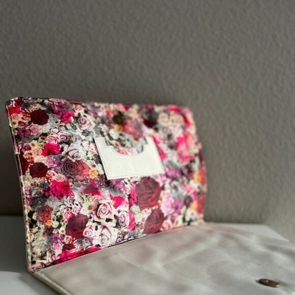 Varun Bahl Indian Couture Embroidered Clutch - Picture 4 of 8